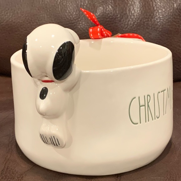 CHRISTMASTIME Oversized Figural Snoopy Mug - Rae Dunn Peanuts Christmas - Picture 9 of 13